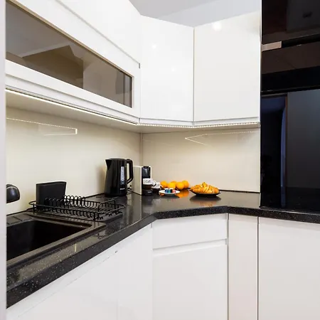 Kairos - Spodek Ii - 100 M Od Spodka * Katowice