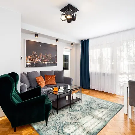 Kairos - Spodek Ii - 100 M Od Spodka