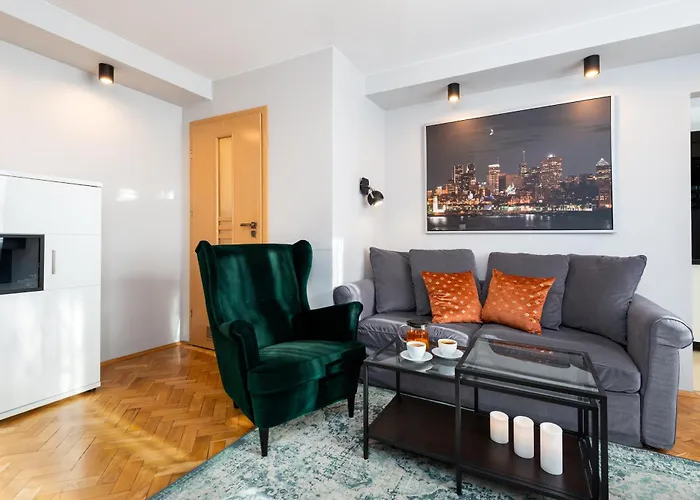 Kairos - Spodek Ii - 100 M Od Spodka