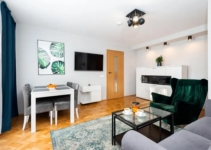 Kairos - Spodek Ii - 100 M Od Spodka Katowice